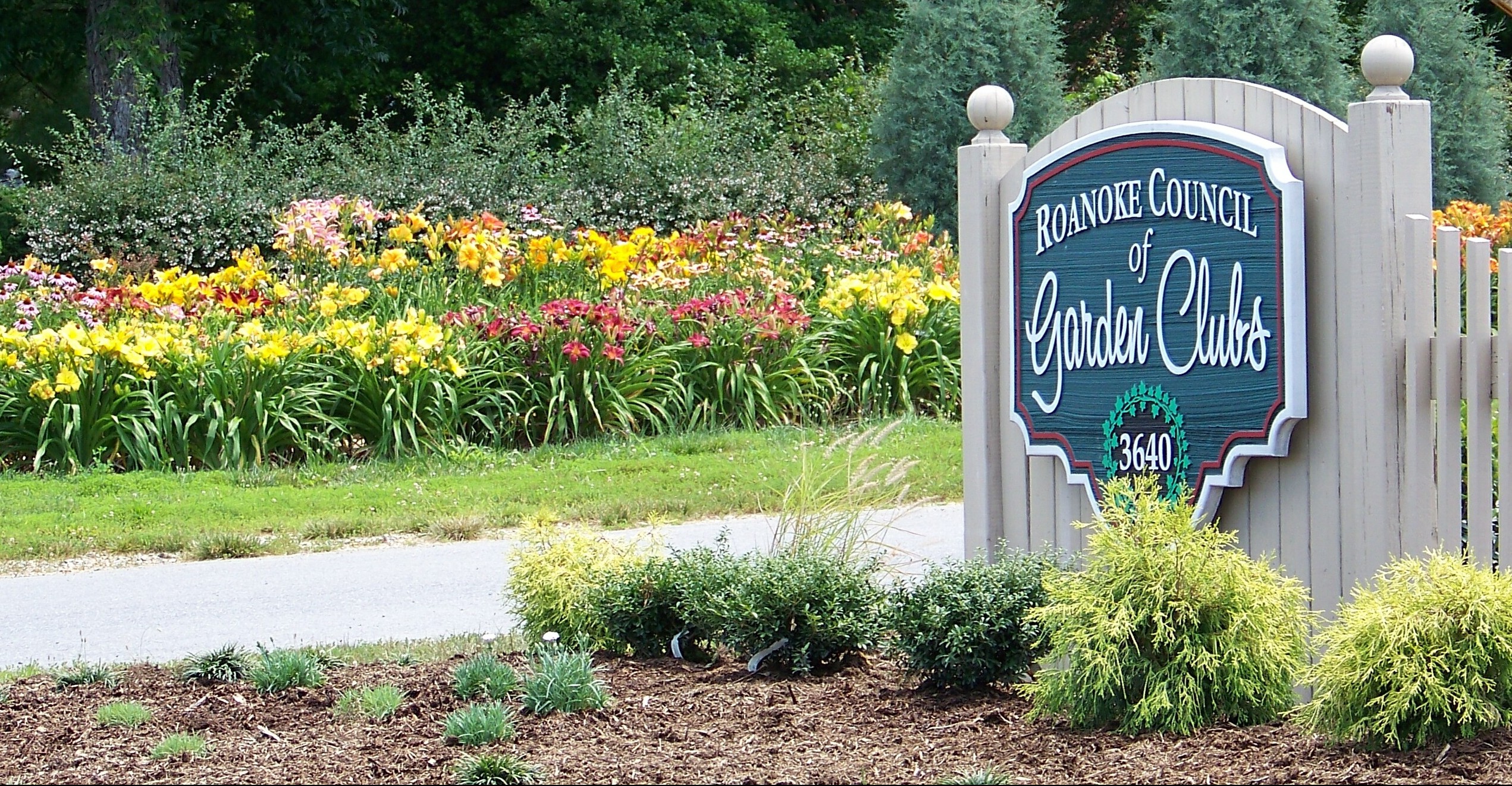 Roanoke Council of Garden Clubs 3640 Colonial Avenue, Roanoke, VA 24018